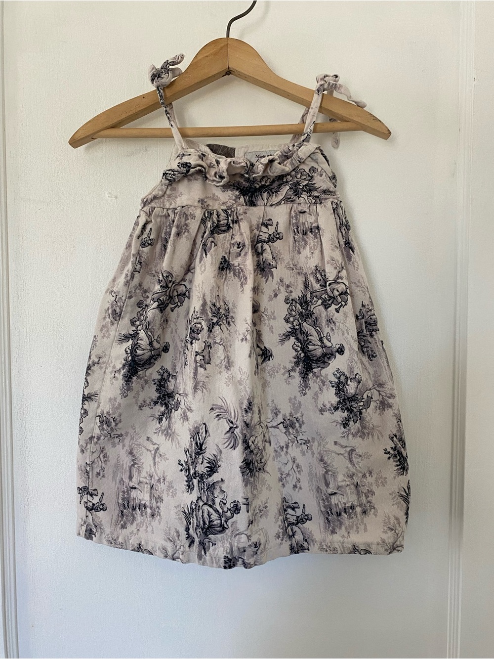 Toile Print Tie-Shoulder Sundress in White and Black